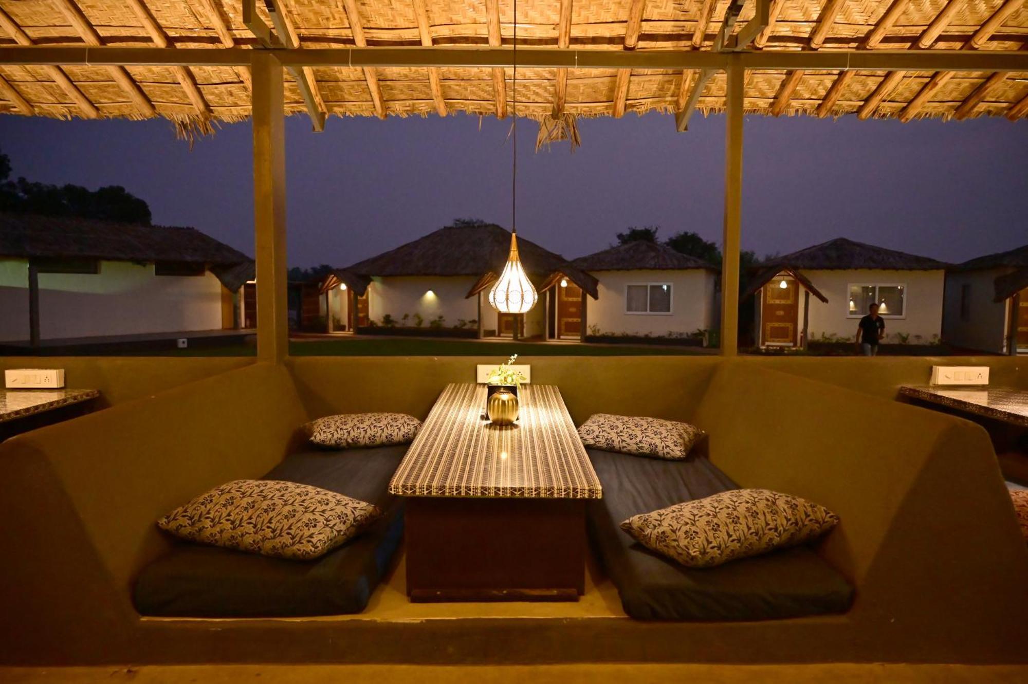 The Hampi Cafe Hotel Exterior photo